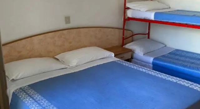 Четырёхместный номер Standard Hotel Villa Sorci