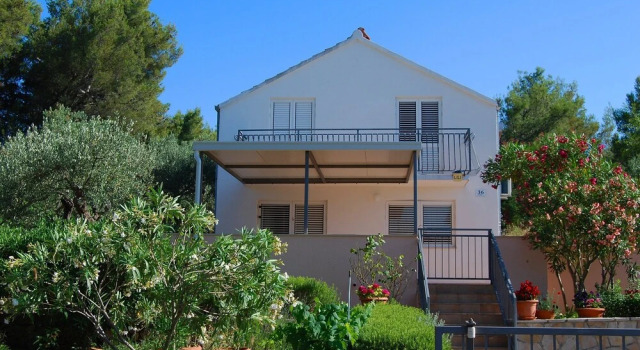 Apartment Lili, Book Lejlighed Hoteller i Split Region med parkering, Parkering