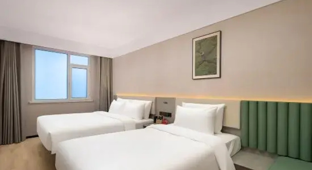 Люкс Superior HanTing Hotel (Liyang Babai Ban Shanghe City)