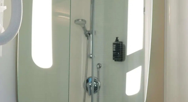 Четырёхместный номер Standard ibis Caen Porte De Bretagne