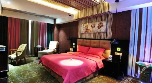 Peng Yu Carlton International Hotel, Book Hotel Zhumadian Henan