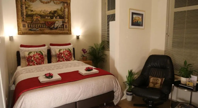 Двухместный номер Deluxe с видом на сад Antonius Bed and Breakfast