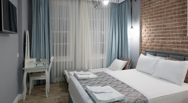 Luna Boutique Hotel