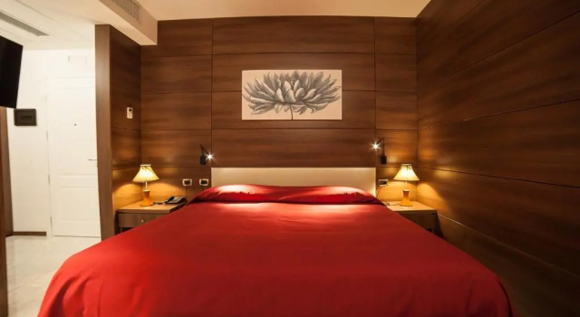Двухместный номер Standard Family Center Hotel