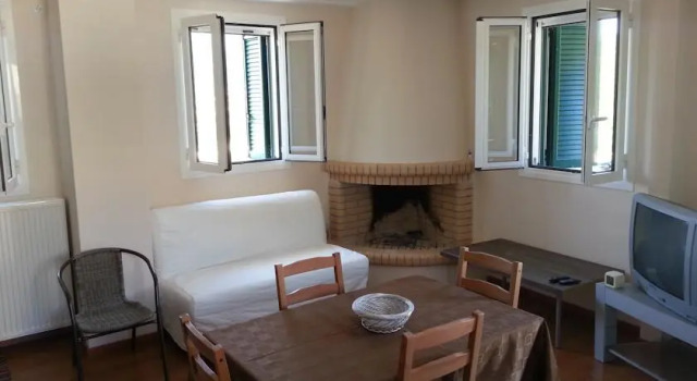 Zaverdinos House, Забронировать Отель Отели периферии Ионических островов с парковкой, Парковка