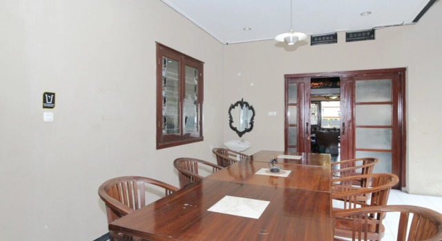 Airy Burangrang Wayang 8 Bandung, Book Hotel Bandung Wetan 