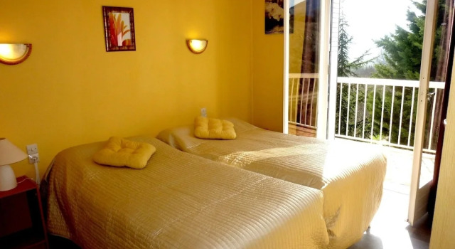 Logis Hôtel Restaurant LEscapade, Reserva ahora Hotel Le Crestet Ardèche
