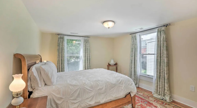 Charming Lambertville Retreat - 1 Mi to River!