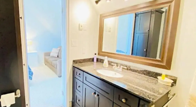 Семейные апартаменты с 2 комнатами с балконом и с видом на горы Blue Mountain The Parker Slopeside