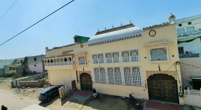Garh Madan Heritage Hotel, Забронировать Отель Отели штата Раджастхана с парковкой, Парковка
