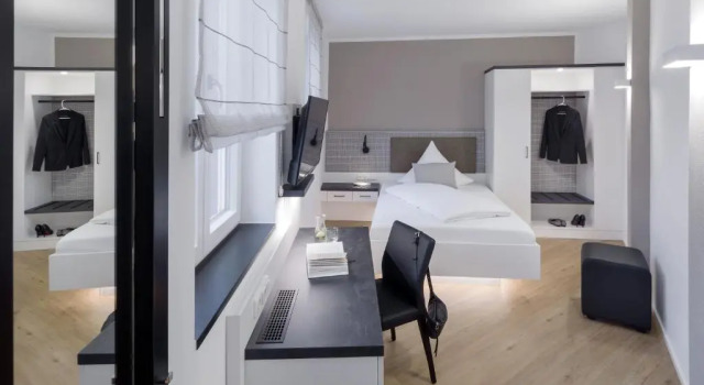 Wirtshaus & Hotel Goldener Greif, Varaa Hotelli Hotellit Baijeri pysäköinnillä, Pysäköinti