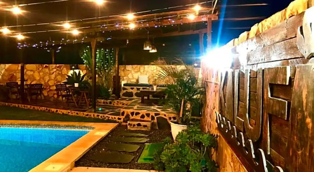 Kalufa Surf House, Book Hotel Tinajo 