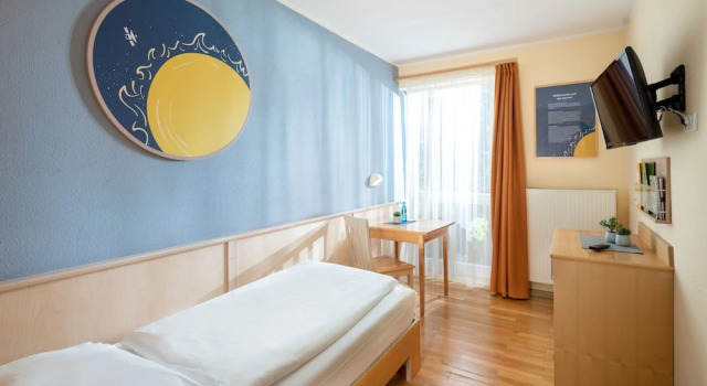 Одноместный номер Standard с балконом JUFA Hotel Nördlingen