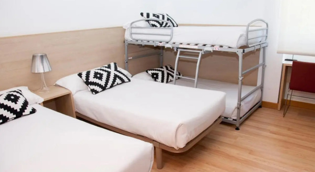 Hotel Cadosa, Book Hotel Hoteller i Castile and Leon med pool, Swimmingpool