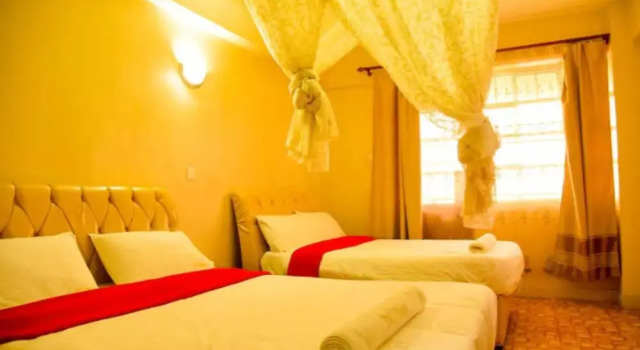 Dominion Castle Hotel