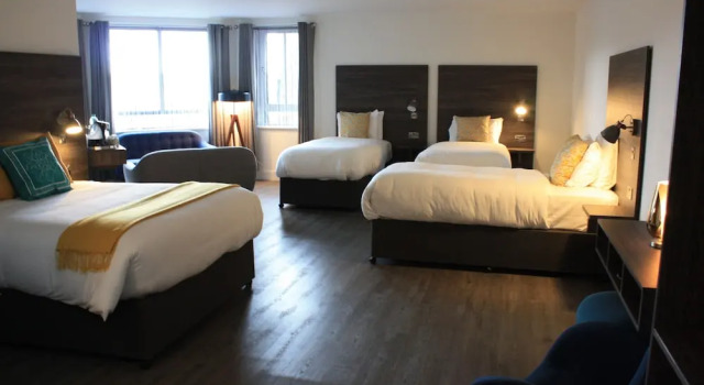 Suite Base Accommodation Dingle
