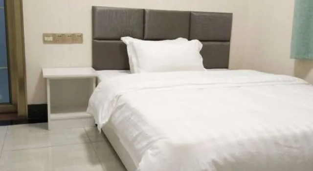 Nanjing Lafei Hotel Lukou Airport Branch, Prenota Hotel Nanchino Jiangsu