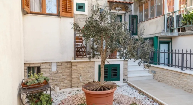 Villa Apartment Cambi