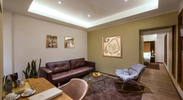 Семейный люкс The Radh Hotel