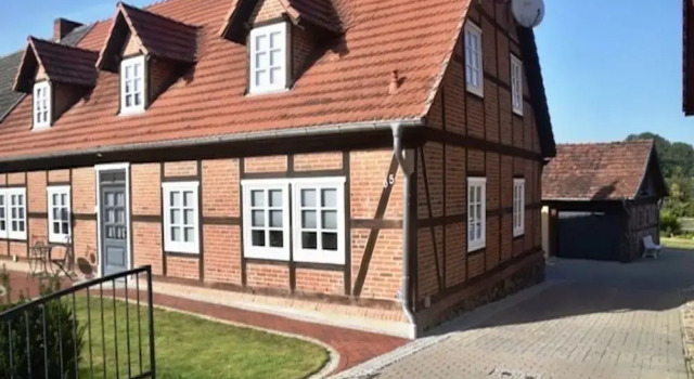Ferienidyll in Gielow an der Seenplatte, Забронировать Апартаменты/квартира Отели Мекленбург-Померания с парковкой, Парковка