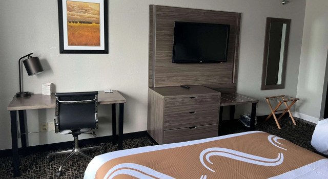 Четырёхместный номер Standard Quality Inn & Suites Red Wing
