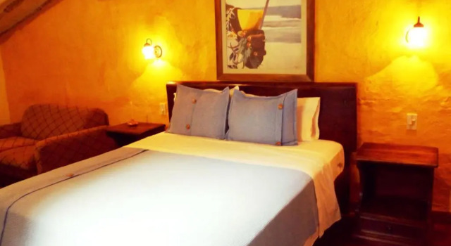 Полулюкс Hotel Mision Santa Barbara