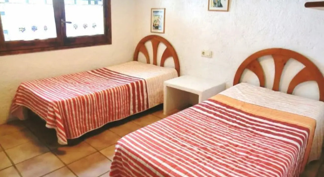 Villa in Lloret de Mar - 104820 by MO Rentals, Prenota Villa Hotel a Costa Brava con parcheggio, Parcheggio