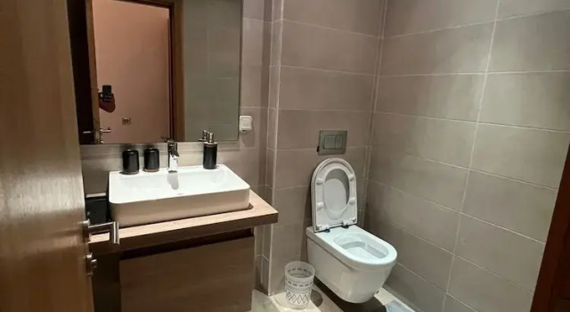 Апартаменты 2 Bed Apartment - Balcony, Parking, Wifi