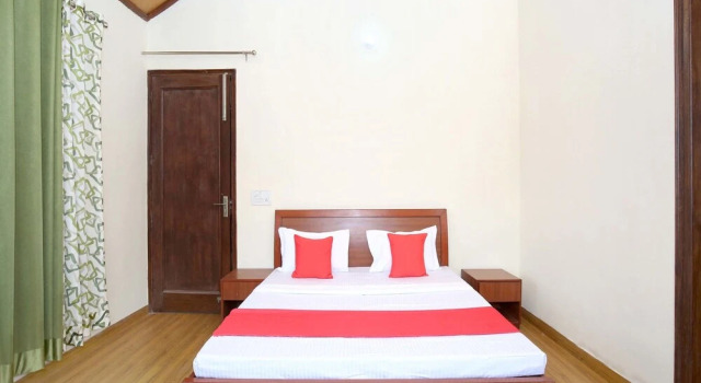 Kanda Cottage by OYO Rooms, Varaa Lomakoti Parwanoo Haryana