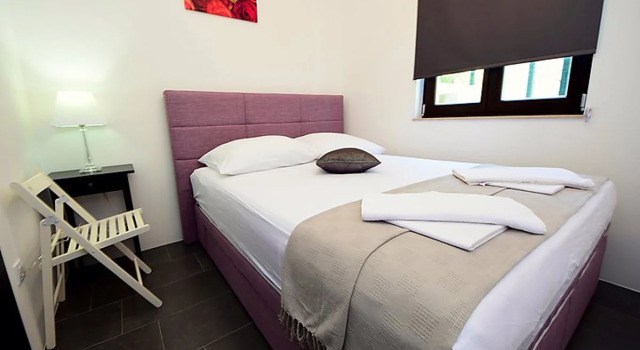 Lozna Residence 32551, Rezerwuj Hotel Hotele w Split-Dalmatia County z parkingiem, Parking