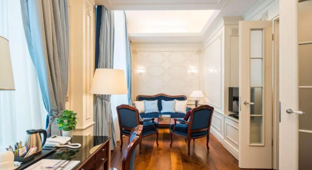 Люкс Best Western Plus Hotel StadtPalais