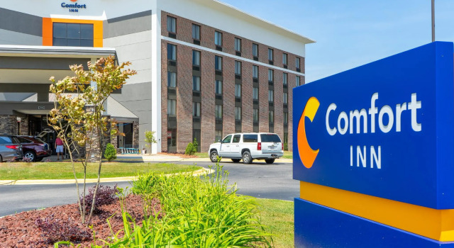 Четырёхместный номер Standard Holiday Inn Express - Rocky Mount - Sports Center by IHG