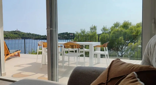Апартаменты Deluxe Discover Lastovo