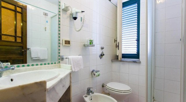 Standard Vierer Zimmer Hotel Villa dAmato