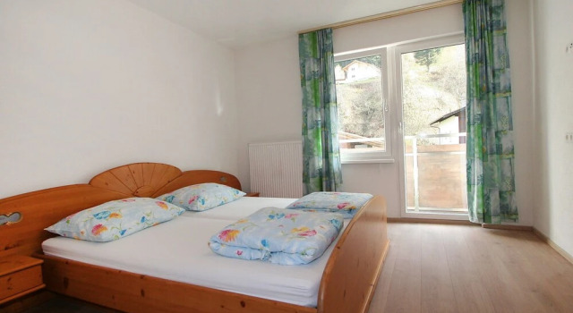 Alpenrose See in See, Забронировать Отель Зе Ишгль-Пацнаун, рядом с Учебный подъемник 3