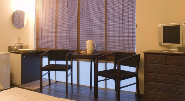 Yadoya Nishijinso, Book Pension Hoteller i Nishijin med parkering, Parkering