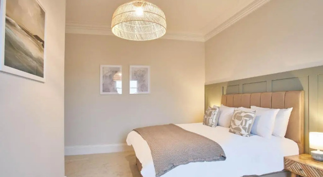 Host Stay Huntcliff View Apartment