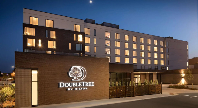Люкс Doubletree By Hilton Greeley At Lincoln Park