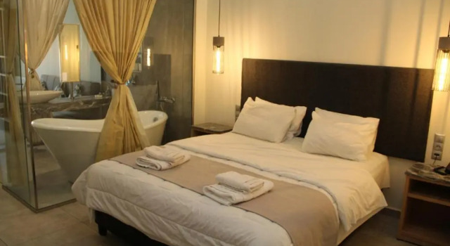 Люкс Alexiou Hotel