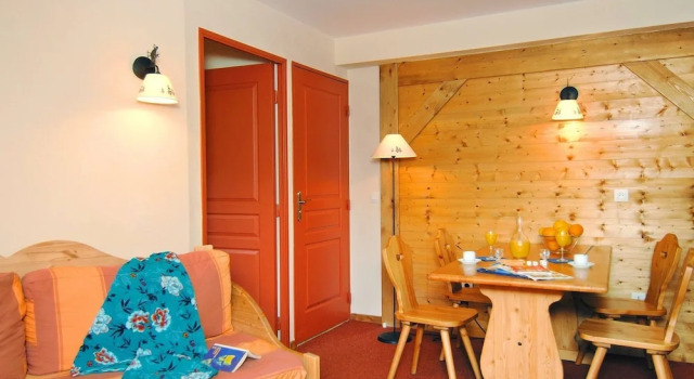 Nice Apartment With a Balcony Located 200 m. From the Slopes