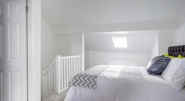 Whole house in centre of Town Ideal for Contractors and Professionals, Κράτηση Ξενοδοχείο Normanton West Yorkshire
