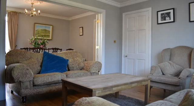3 Bedroom Family Home in Dublin, Rezervasyon Tatil Evi Dublin Dublin County