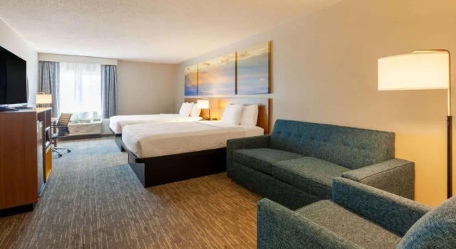 Vierer Suite Days Inn by Wyndham Racine/Sturtevant