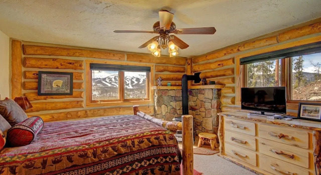 Barton  4 Bedroom Home by RedAwning, Rezerwuj Hotel Hotele w Vail Ski z basenem, Basen