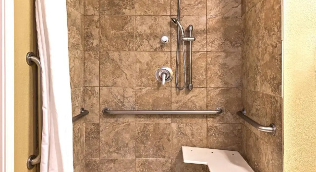 Двухместный люкс c 1 комнатой Candlewood Suites Pearland by IHG