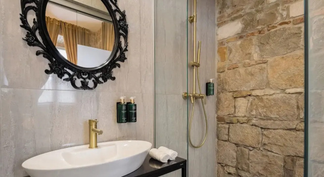 Номер Luxury Luxury rooms Golden Palace City Centre