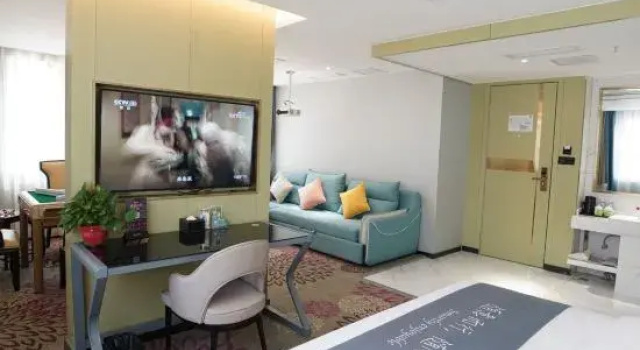 Люкс Business Sucha Selected · Geter Hotel (Mianyang High-Speed Railway Station Wanda)