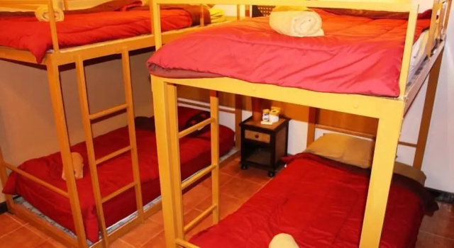 Кровать в общем номере Teeraya Boutique Guesthouse - Hostel