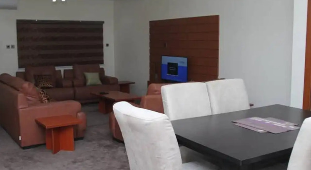 Апартаменты Vulcan Suites