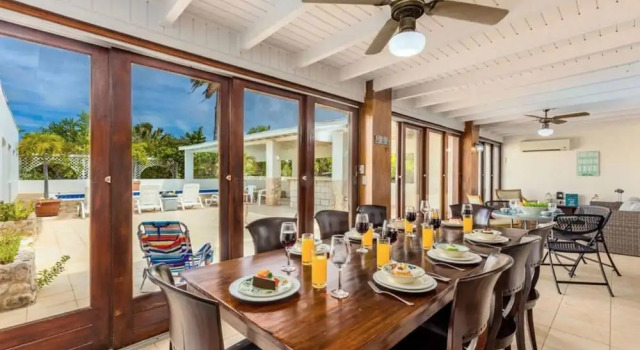 Villa Allegra Family Vacation Home w Pool BBQ